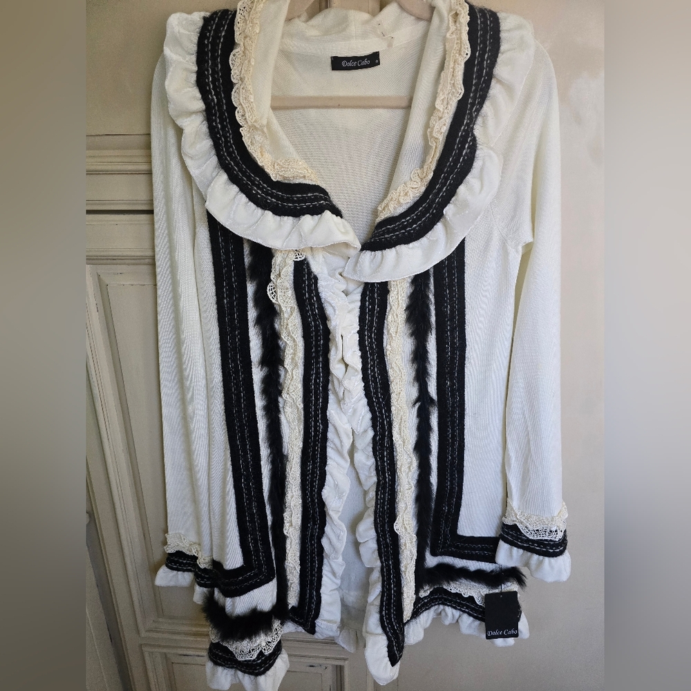 Dolce Cabo Ivory Black Sweater Jacket